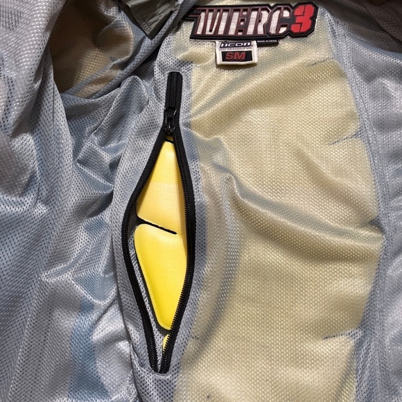 Motorcycle Jacket - Picture 4 of 5